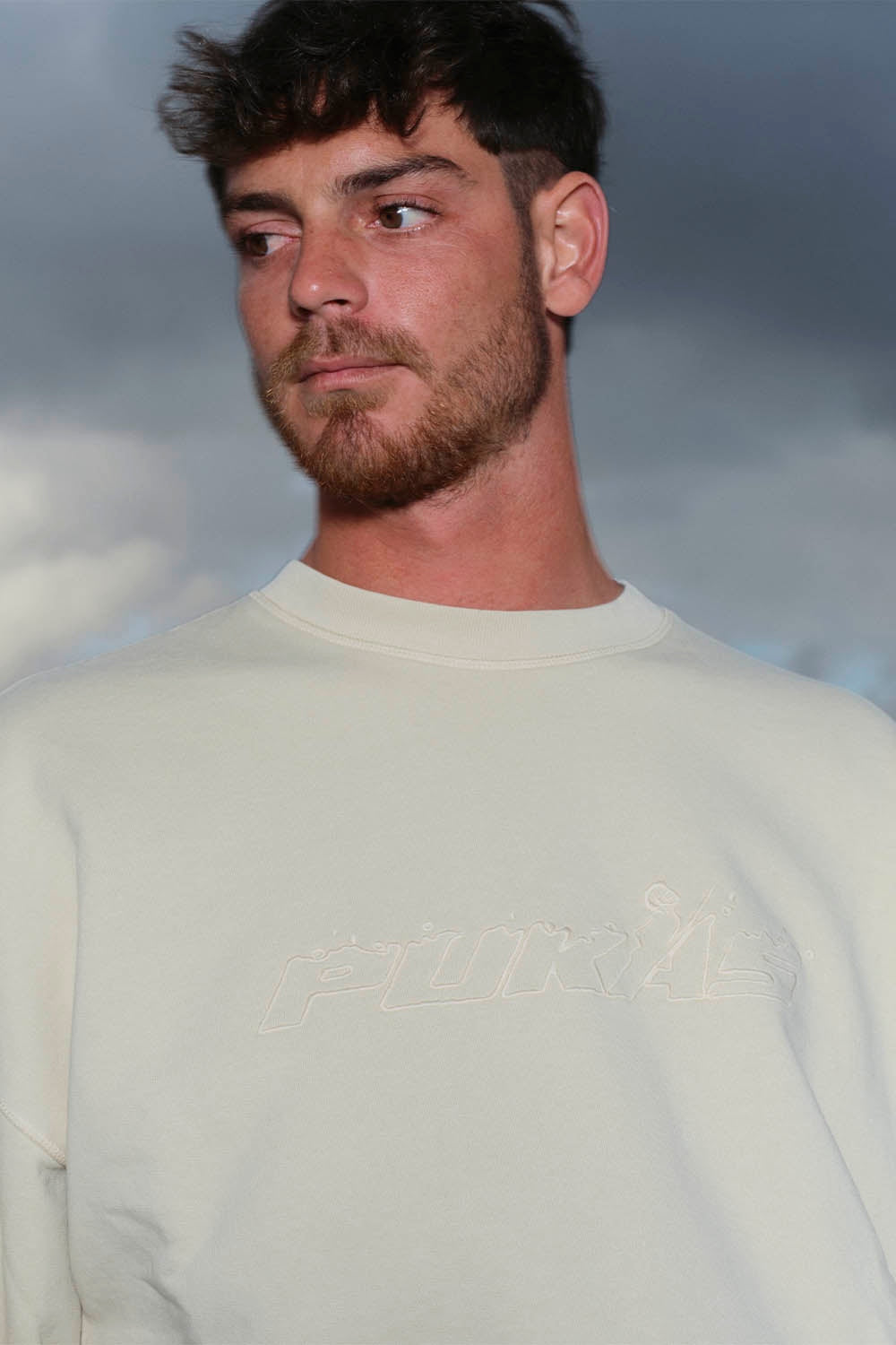 Felpa Crewneck Pukas – Grafica Indio Castle Wall