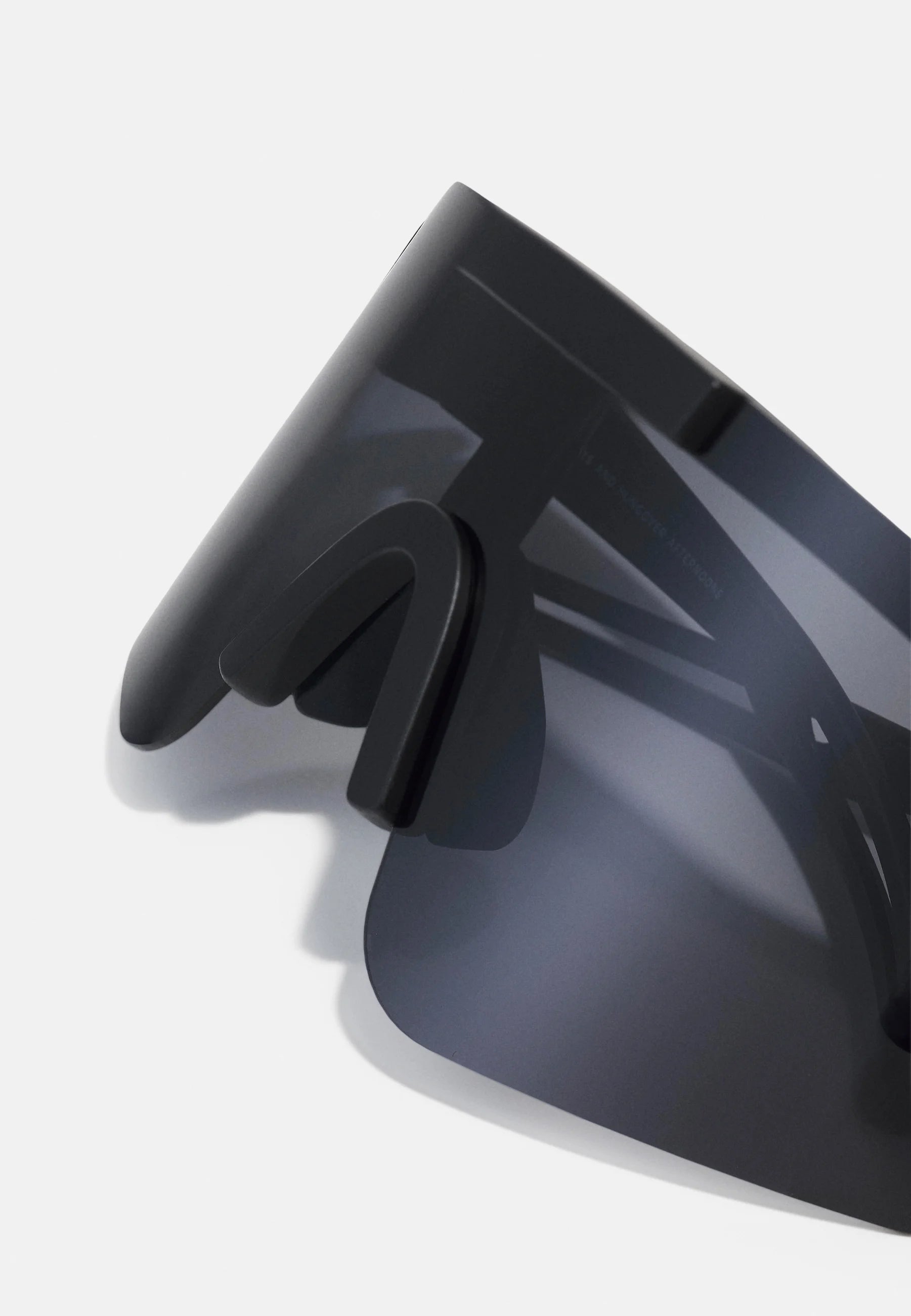 Occhiali da Sole "Luca" Unisex – Total Black CHPO